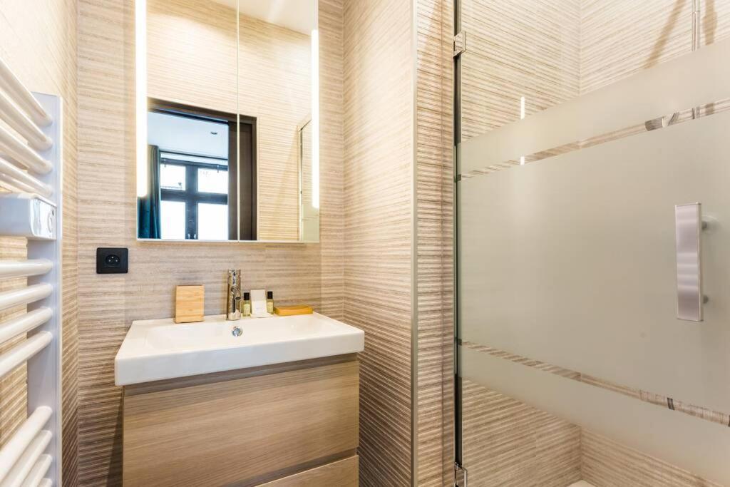 Hsh Alexandre Dumas Lovely Apartment 2Br-6P パリ エクステリア 写真